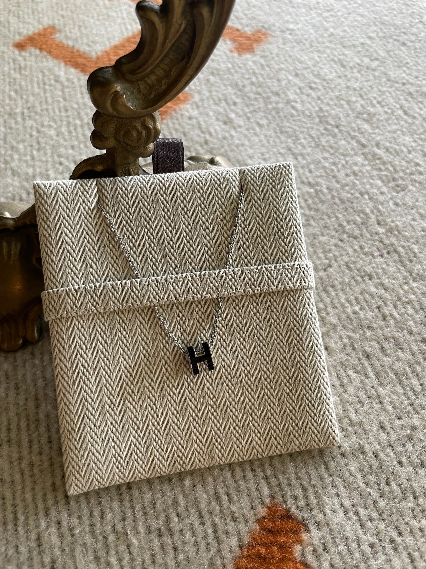 Hermès Mini Pop H Necklace