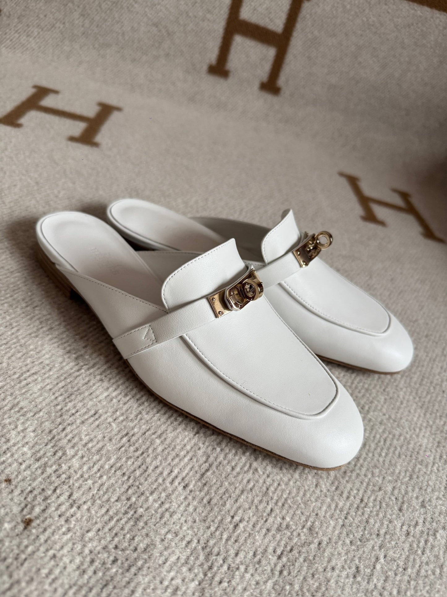 Hermes Oz Mule
