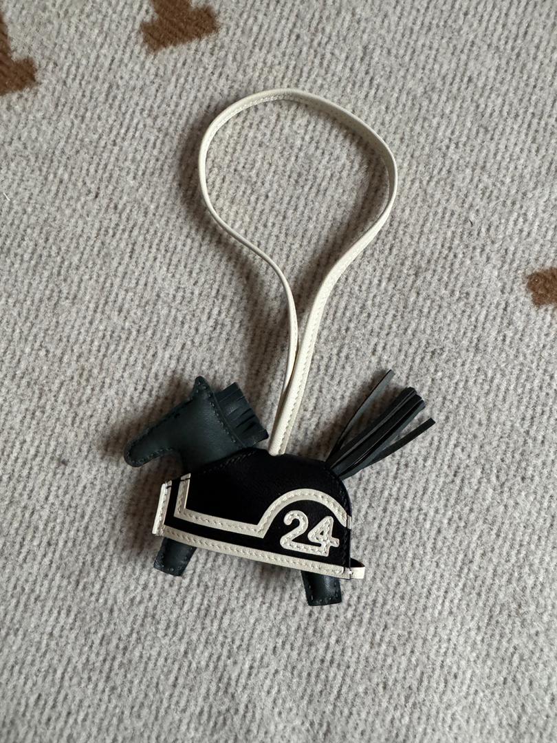 Hermes Rodeo Robeo PM