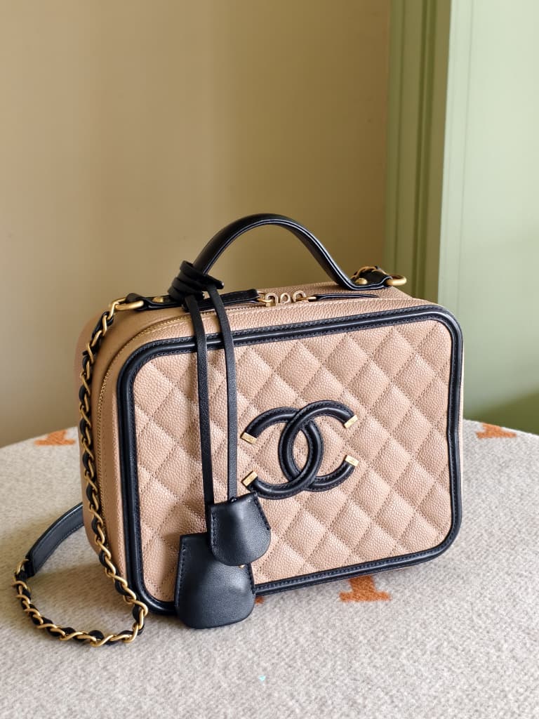 Chanel Beige Caviar Large Filigree GHW