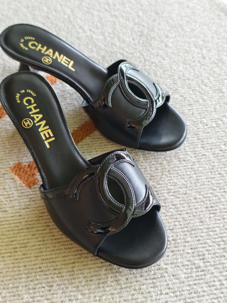 Chanel SS26 Mules Black