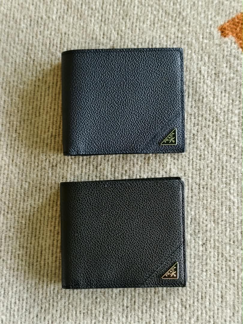 Prada Compact Wallet Black