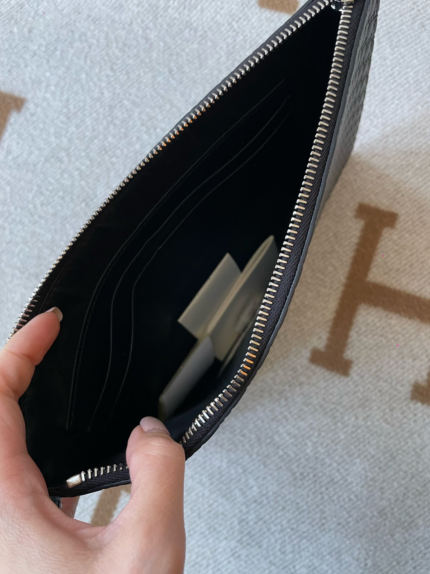 Gucci Microguccissima Flat Pouch