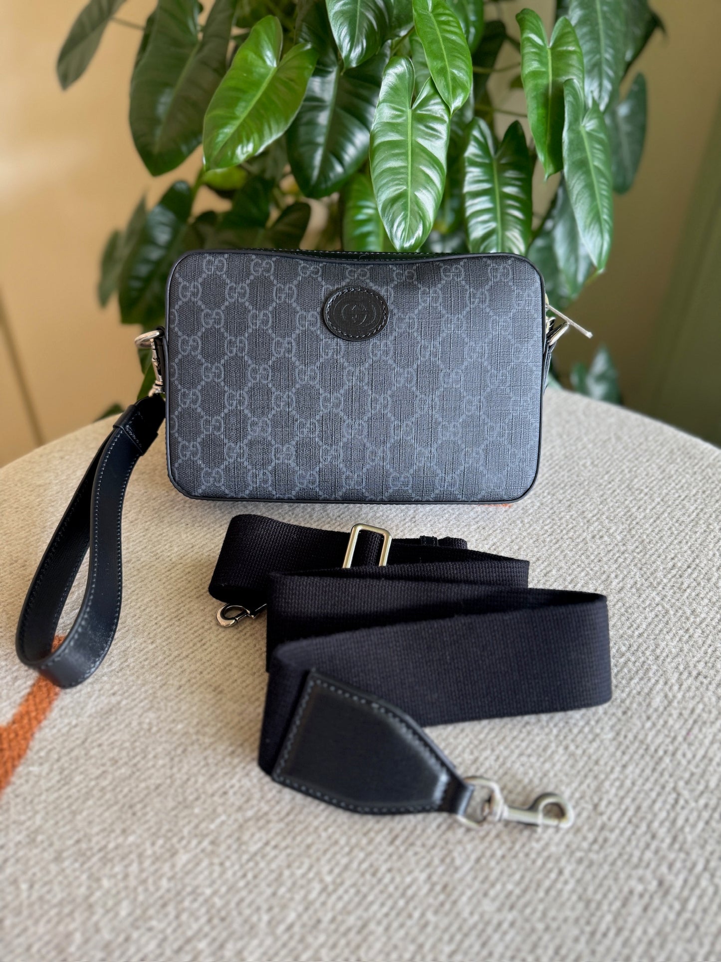 Gucci Crossbody Bag with Interlocking GG Supreme Canvas Black
