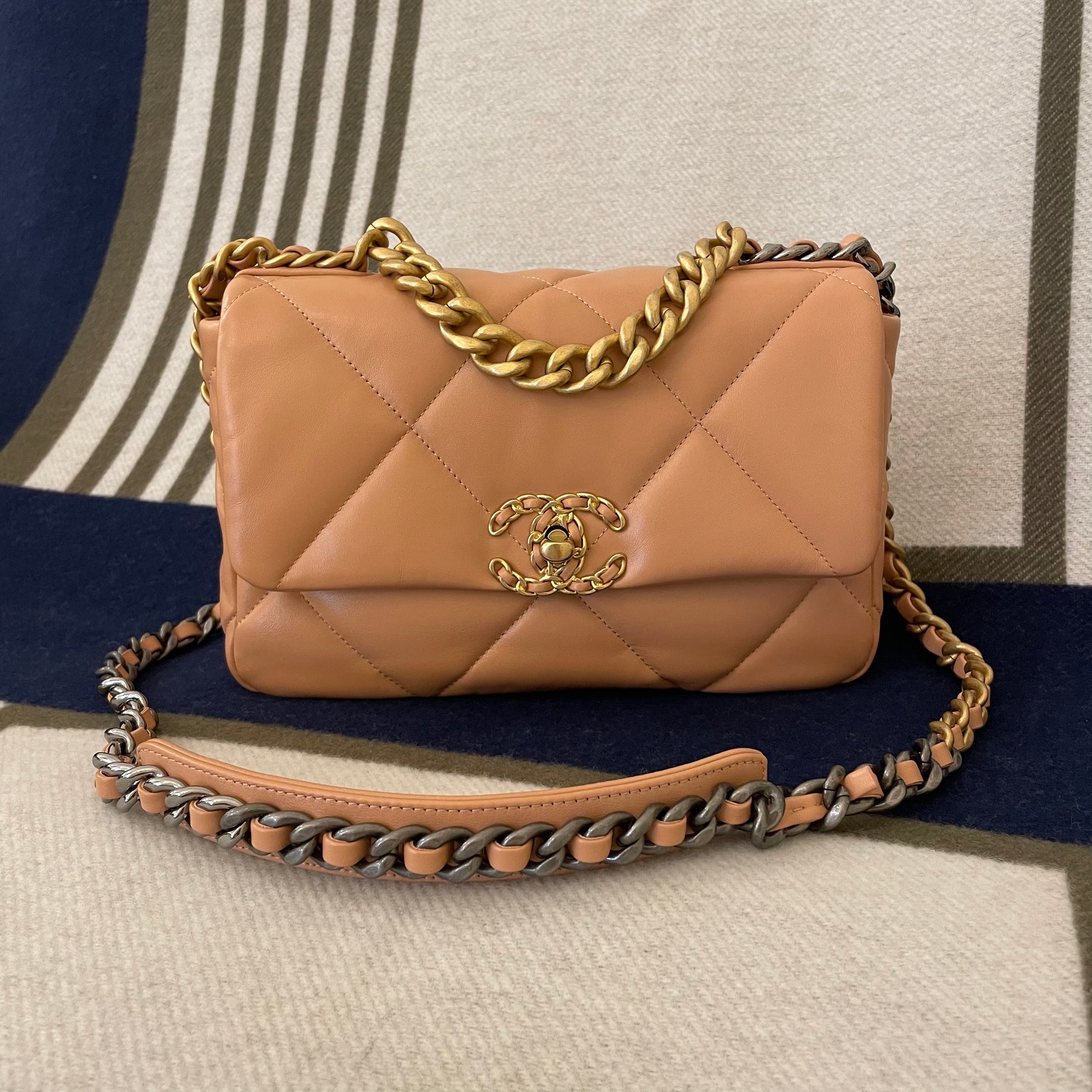 Chanel 19 Small – One Designers Boutique