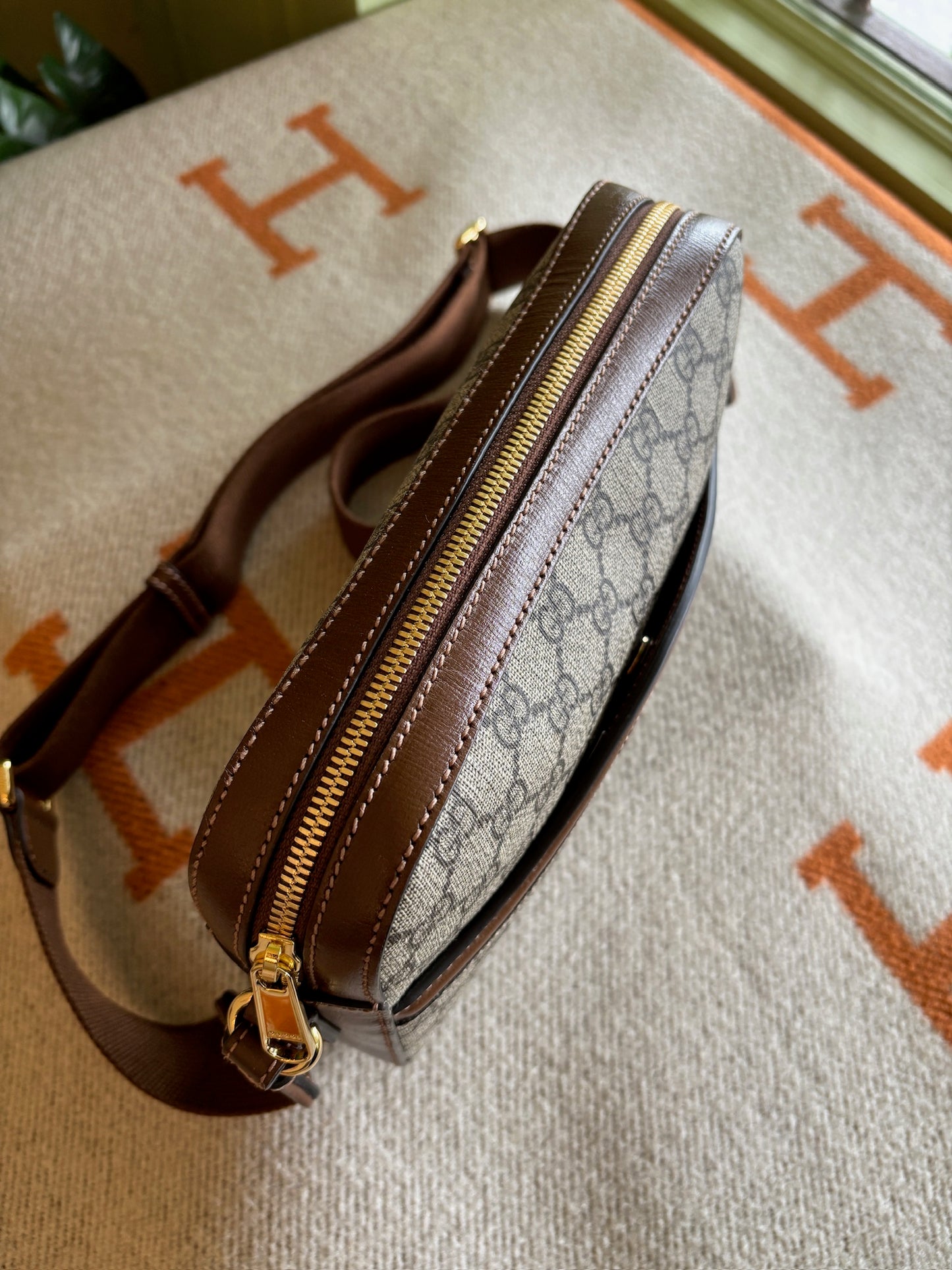 Gucci Messenger Bag