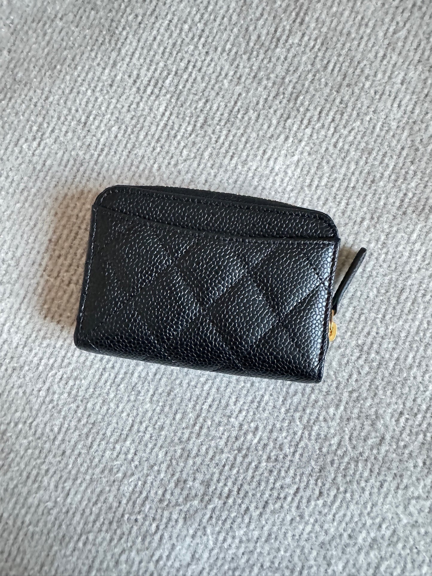 Chanel Classic Zipped Coin and Card Holder
