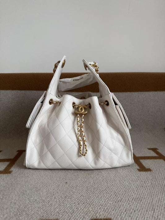 Chanel 25 Hobo Small
