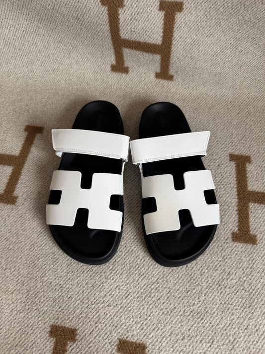 Hermes Chypre Sandals
