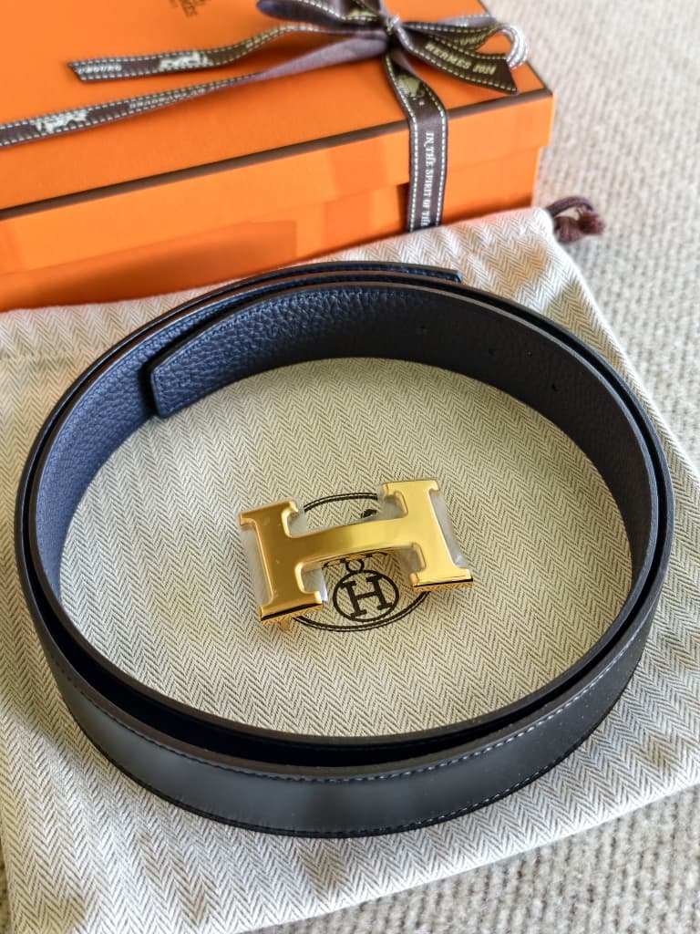Hermès 32mm belt buckle & reversible leather strap