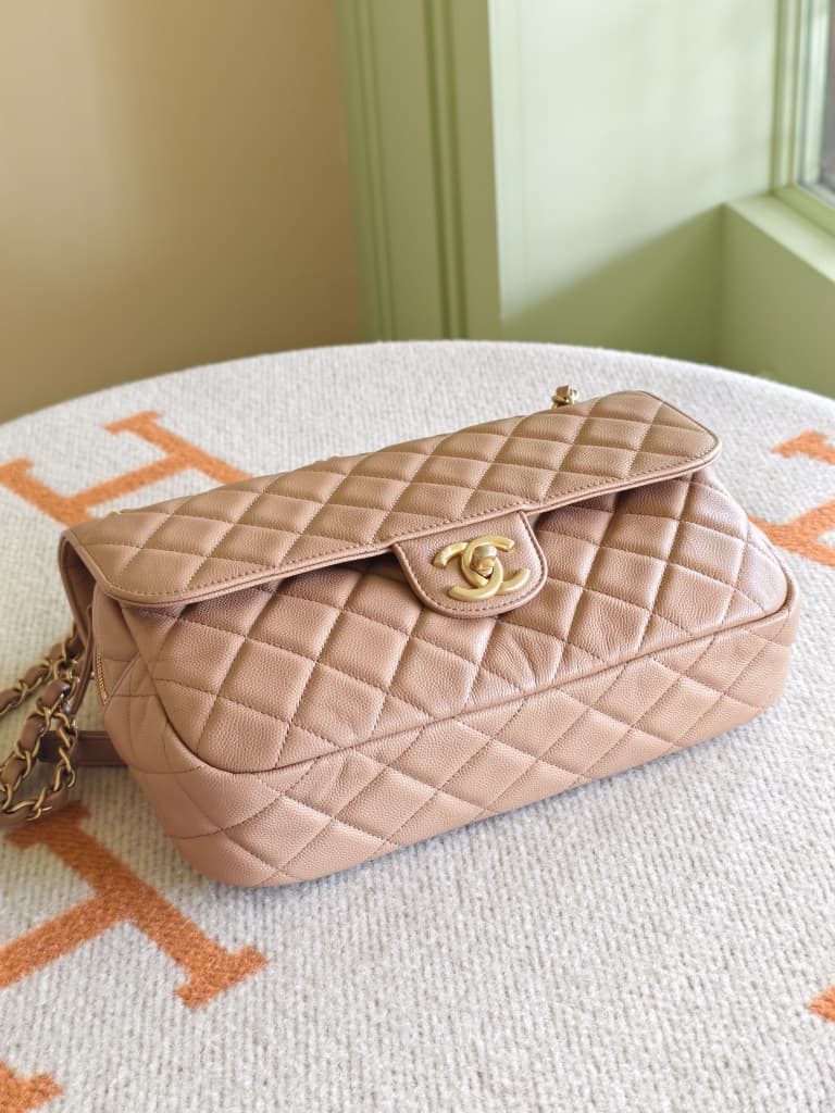 Chanel Easy Flap Medium bag