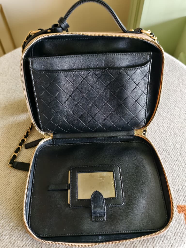 Chanel Beige Caviar Large Filigree GHW