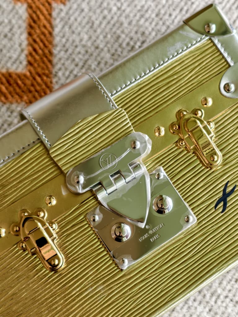 Louis Vuitton Petite Malle Clutch
