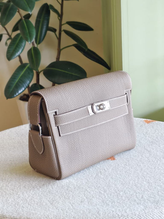Hermes Kelly Messenger PM Etoupe PHW