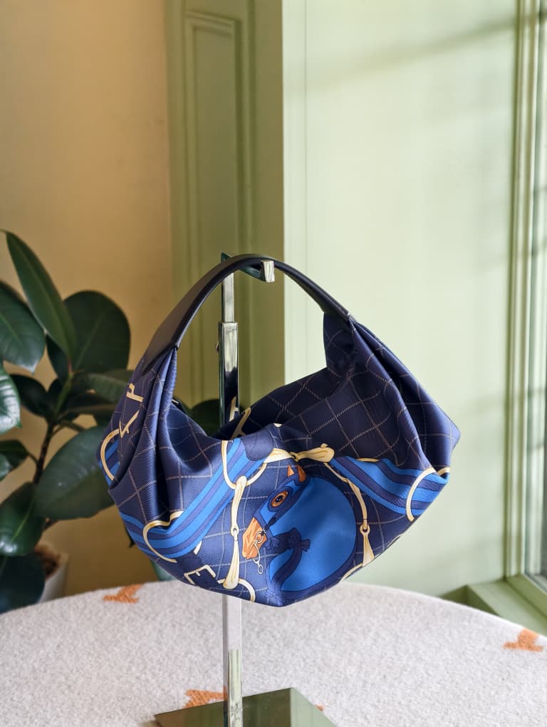 Hermes Balusoie Silk Bag