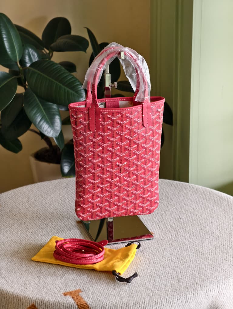 Goyard Poitiers PM Bag Limited Edition