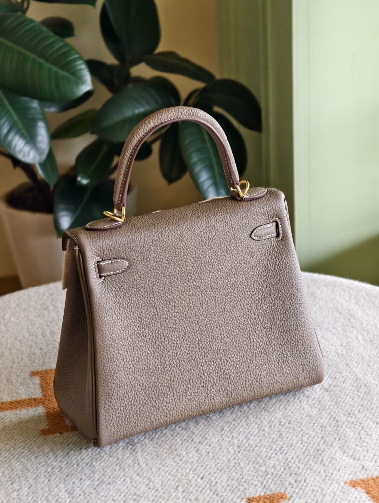 Hermes Kelly 25 Etoupe GHW