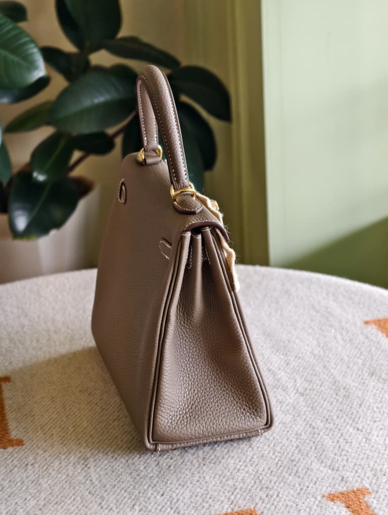 Hermes Kelly 25 Etoupe GHW