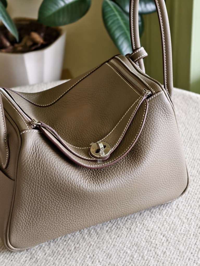 Hermes Lindy 26 Etoupe PHW