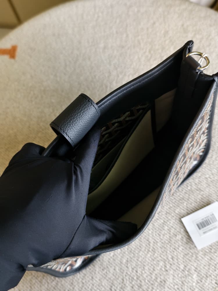 Goyard Musette Black